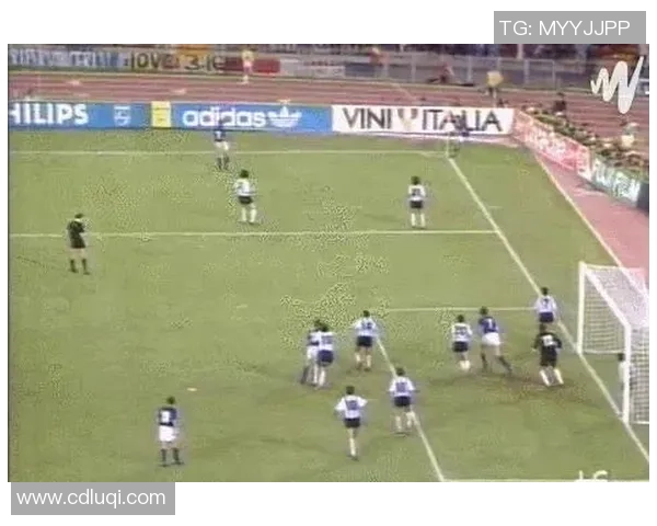 卡德科夫:传奇足球明星的成长历程与辉煌成就揭秘 卡德科夫:传奇足球明星的成长历程与辉煌成就揭秘